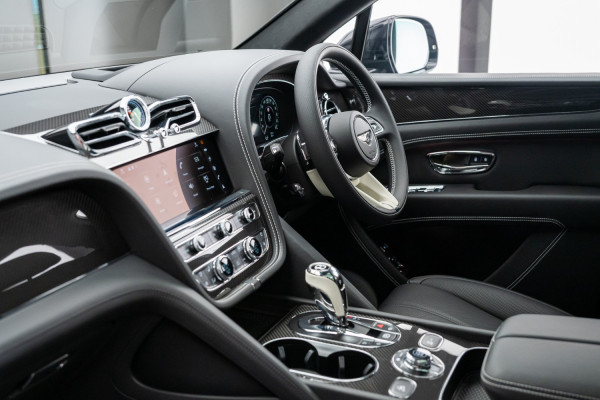 2026 Bentley Bentayga 4V V8 SUV