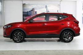 2024 MG ZST Essence SUV