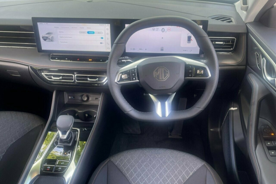 2024 MY24.5 MG HS AS33 Vibe SUV Image 13