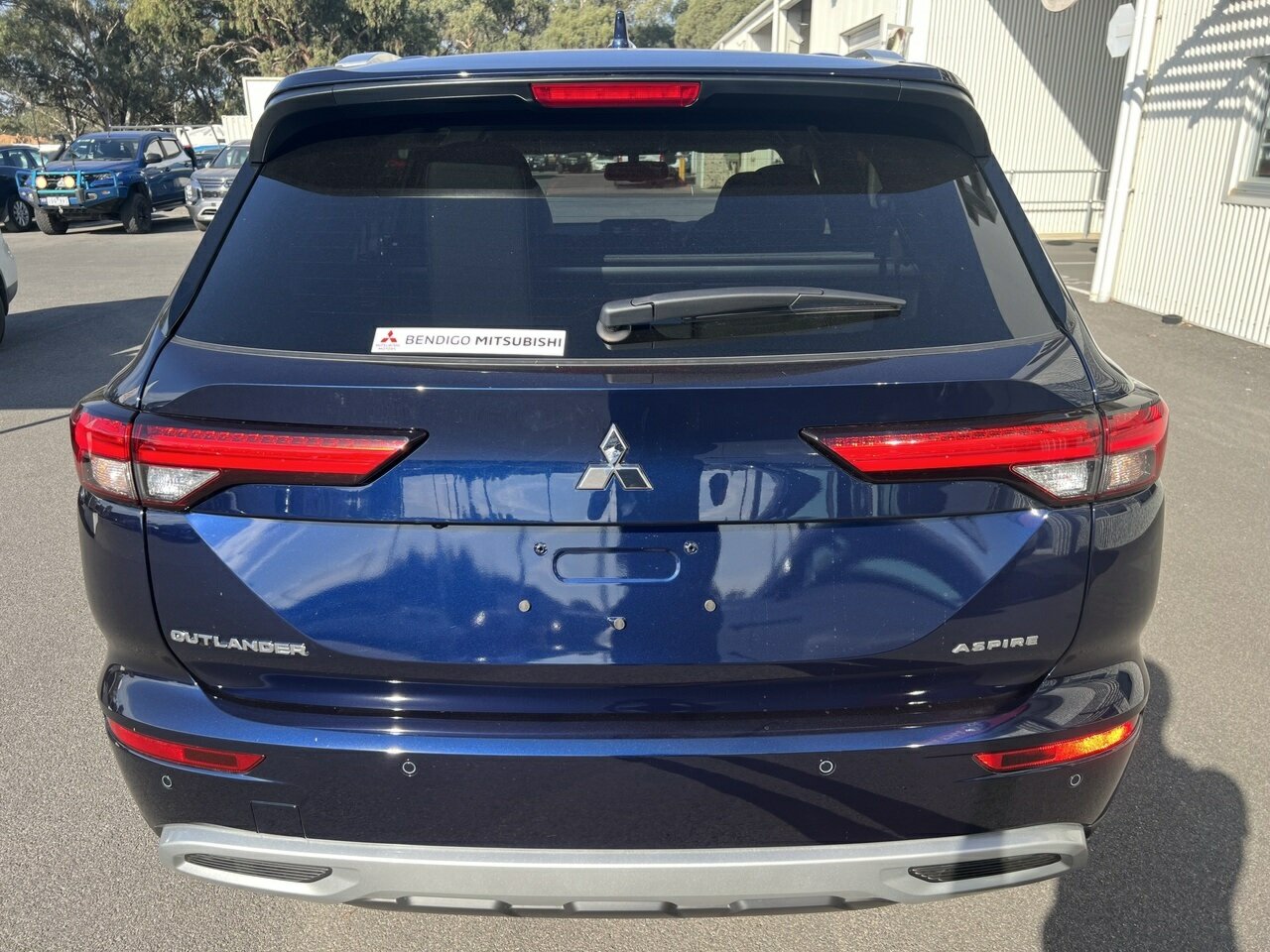 2024 Mitsubishi Outlander ZM Aspire SUV Image 6