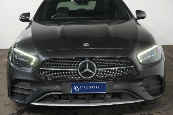 2022 Mercedes-Benz E-Class E200 Sedan Image 3