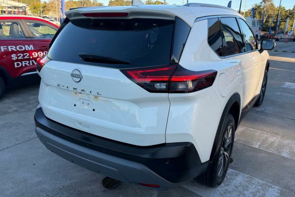 2025 Nissan X-Trail T33 ST-L SUV Image 4