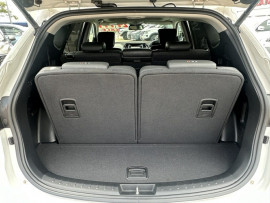 2016 MY17 Hyundai Santa Fe DM3 Series II Highlander SUV image 7