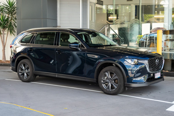 2025 Mazda CX-80 KL D50e Touring SUV Image 3