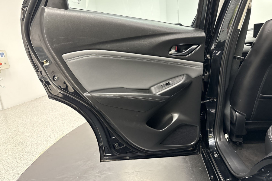 2022 Mazda CX-3 DK sTouring SUV Image 15