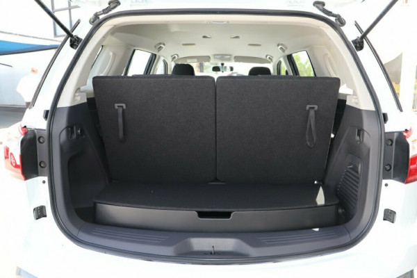 2019 Isuzu UTE MU-X LS-M 4x2 Wagon Mobile Image 8