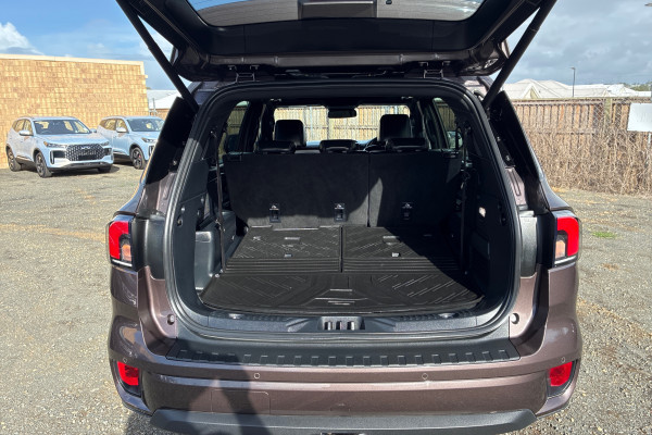 2023 MY23.5 Ford Everest UB Platinum SUV Image 14