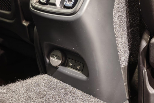 2022 MY23 Volvo C40 XK Recharge Twin SUV Image 22