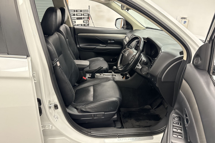 2014 MY14.5 Mitsubishi Outlander ZJ Aspire SUV Image 20