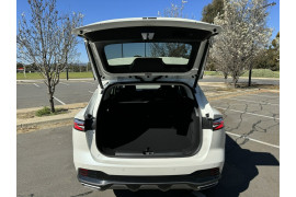 2024 MY25 MG HS AS33 Essence SUV