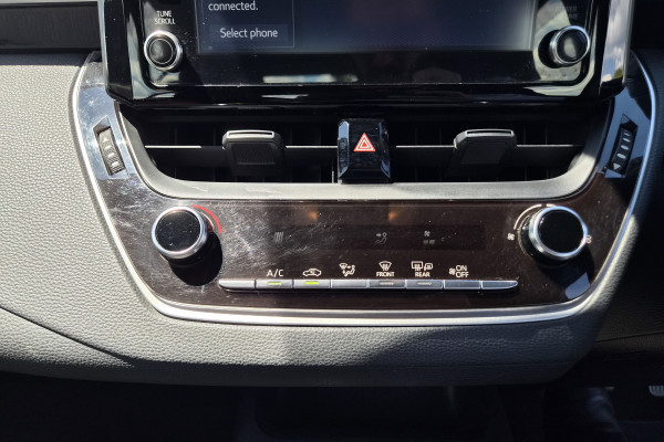 2018 Toyota Corolla MZEA12R Ascent Sport Hatch Image 15