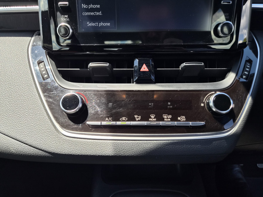 2018 Toyota Corolla MZEA12R Ascent Sport Hatch Image 15