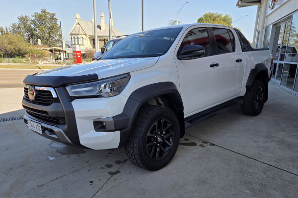 2024 Toyota HiLux B228460HR Rogue Ute Image 3