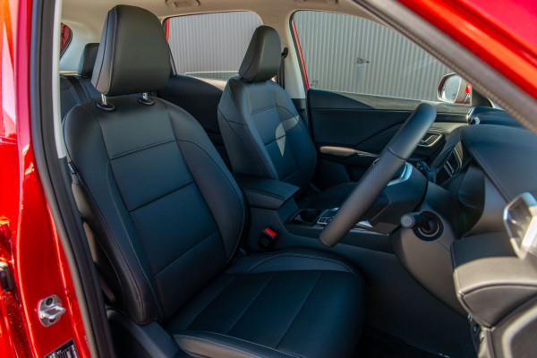 2026 MG ZS ZS32 Essence SUV Image 10