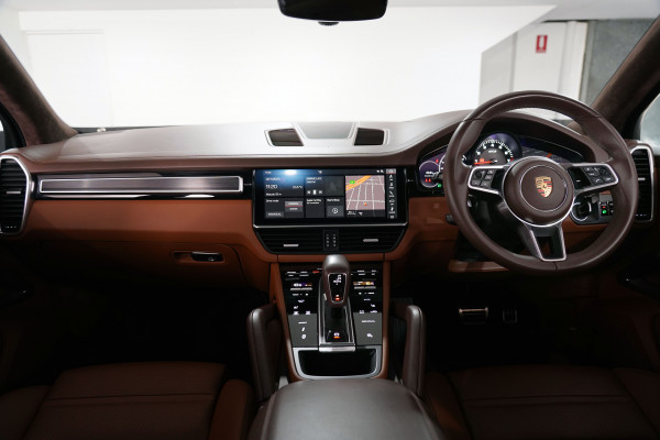 2021 Porsche Cayenne Gts SUV Image 24