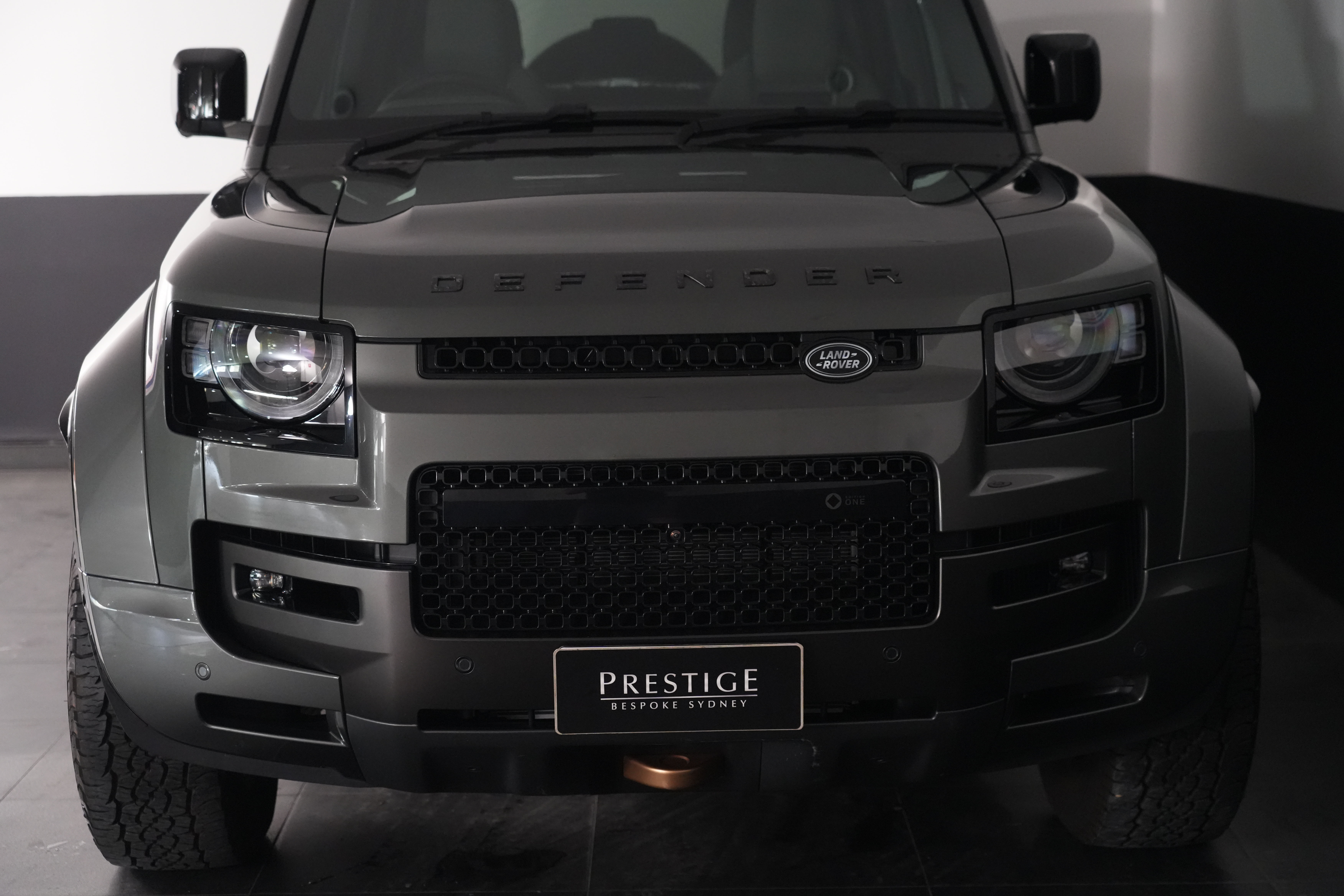 2025 Land Rover Defender L663 110 P635 OCTA SUV Image 18