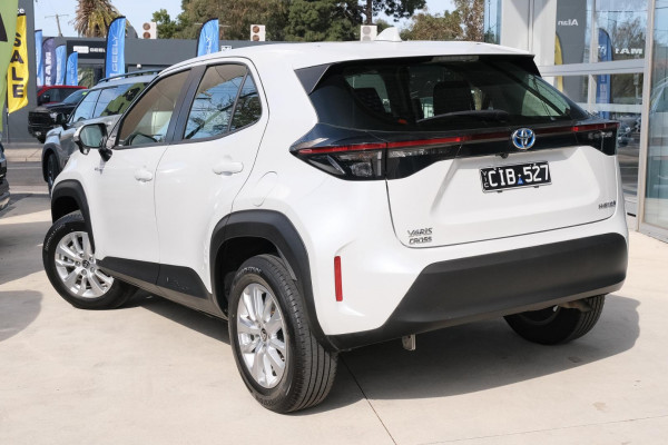 2023 Toyota Yaris Cross MXPB10R GX SUV Image 2
