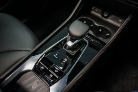 2025 MG HS AS33 Essence SUV