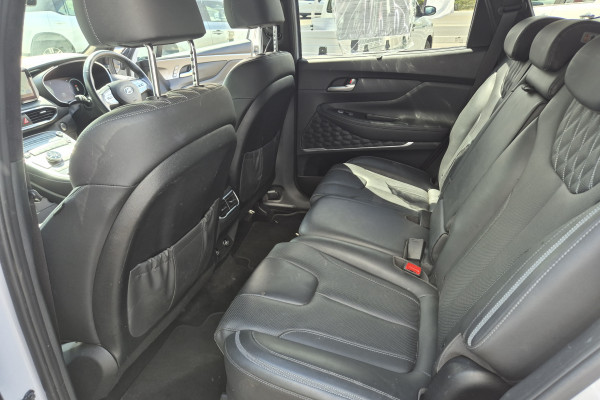 2021 Hyundai Santa Fe TM.V3 Highlander SUV Image 34