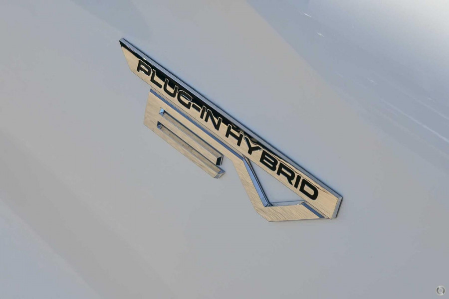 2025 MY24 Mitsubishi Outlander ZM PHEV ES SUV Image 14