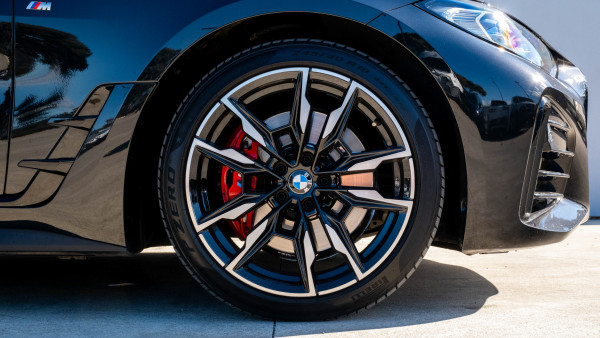 2022 MY21 BMW 4 Series G26 M440i xDrive Hatch image 9