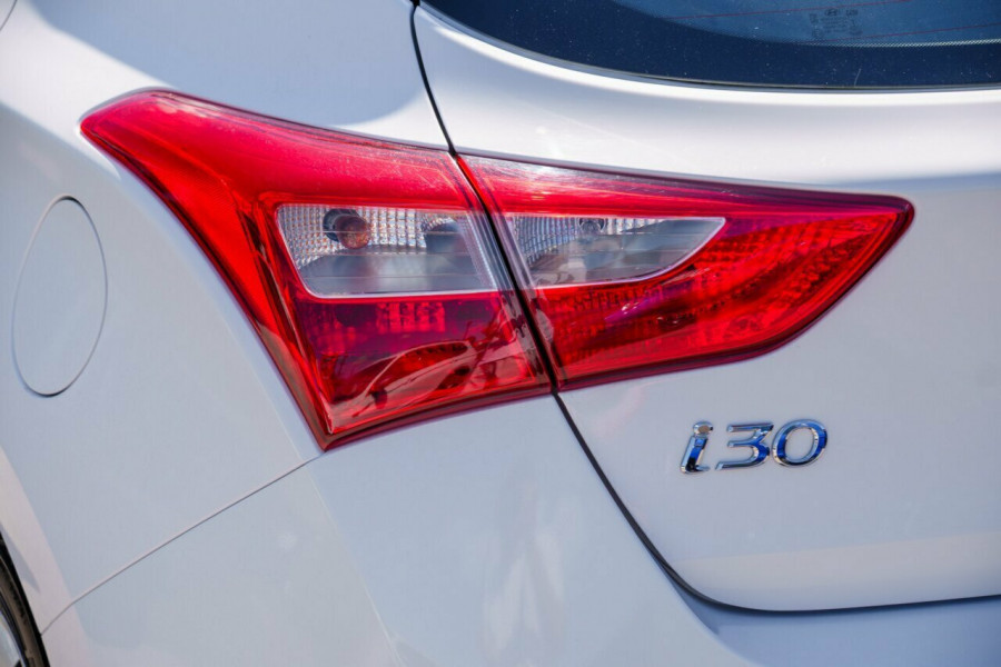 2014 Hyundai i30 GD2 Active Hatch Image 7