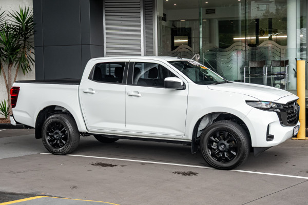 2025 MY24 Mazda BT-50 TF XT Ute Image 3