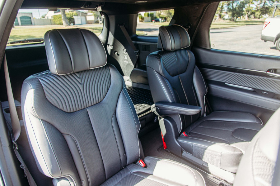 2022 Hyundai Palisade LX2.V2 Highlander SUV Image 27
