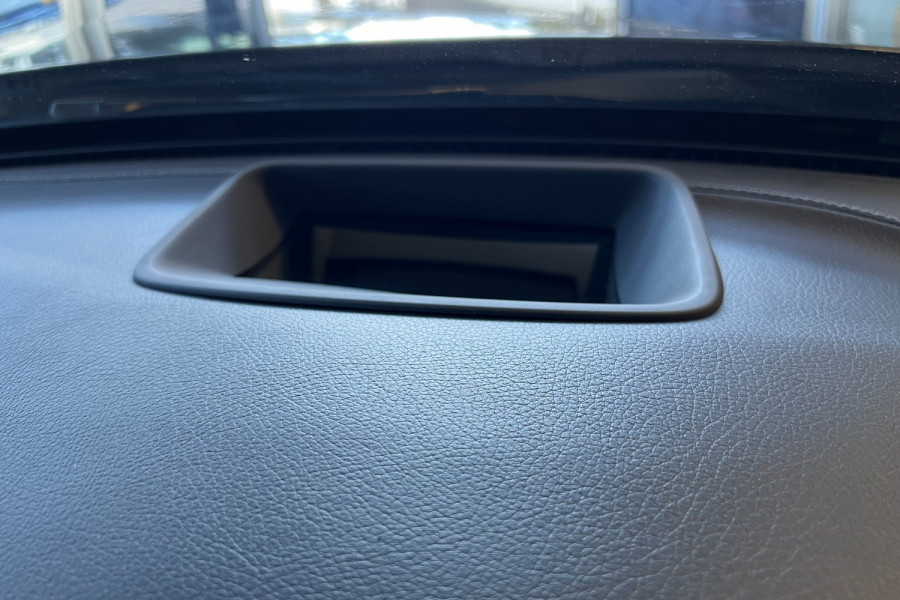 2019 Mercedes-Benz C-Class W205 C300 Sedan Image 10