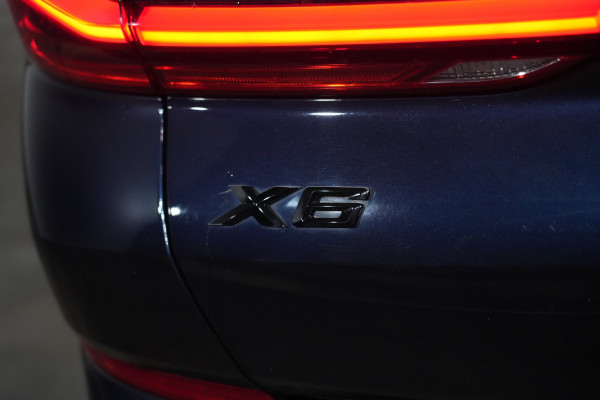 2019 BMW X6 Xdrive30d Coupe image 9