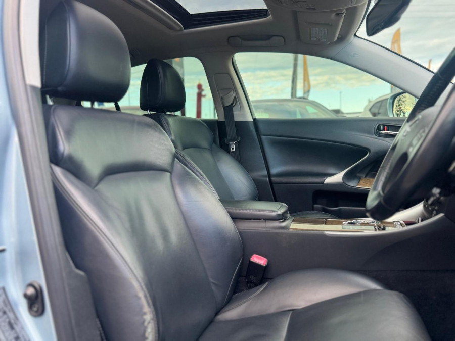 2010 Lexus IS GSE20R IS250 Sports Luxury Sedan Image 18