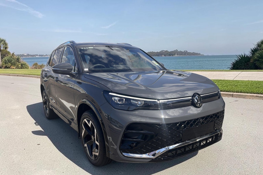 2026 Volkswagen Tiguan CT 150TSI R-Line SUV Image 1