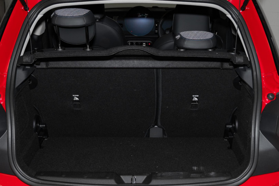 2025 MINI Cooper F65 C Classic Hatch