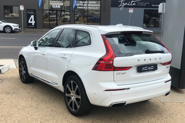 2019 Volvo XC60 UZ D4 Inscription Suv Image 2