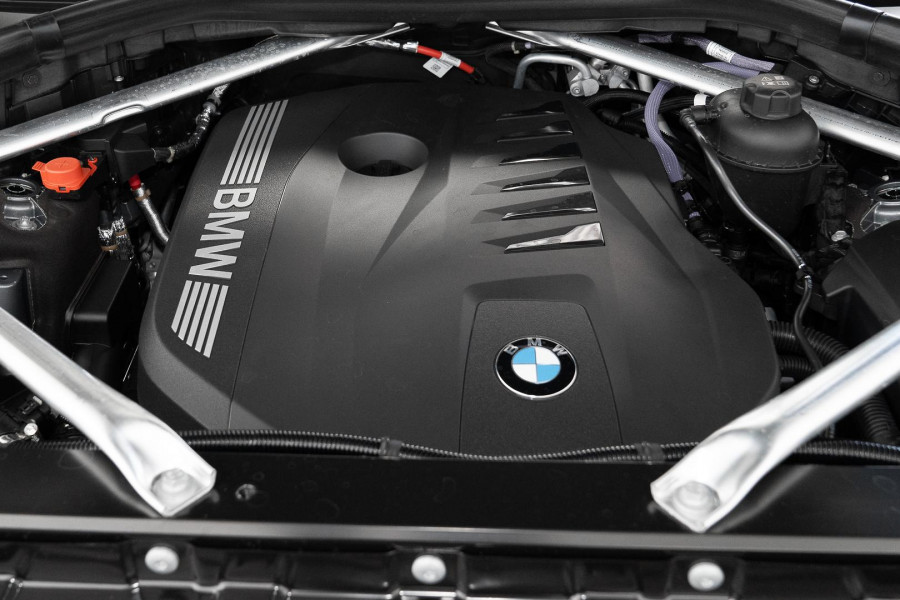 2025 BMW X7 G07 LCI xDrive40i M Sport SUV