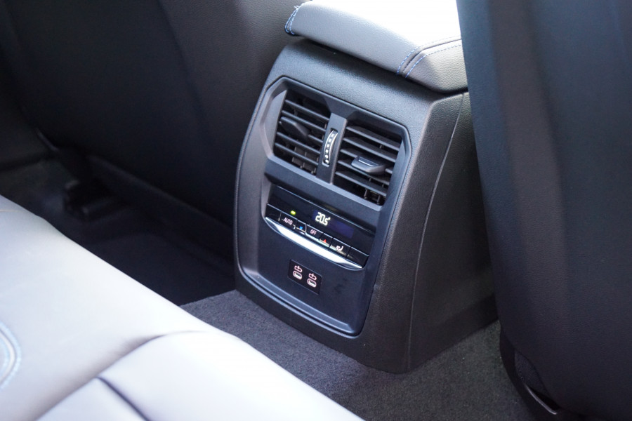 2025 BMW G20 330i Sedan 60FF Sedan Image 14