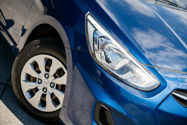 2017 Hyundai Accent RB5 Sport Hatch Image 6