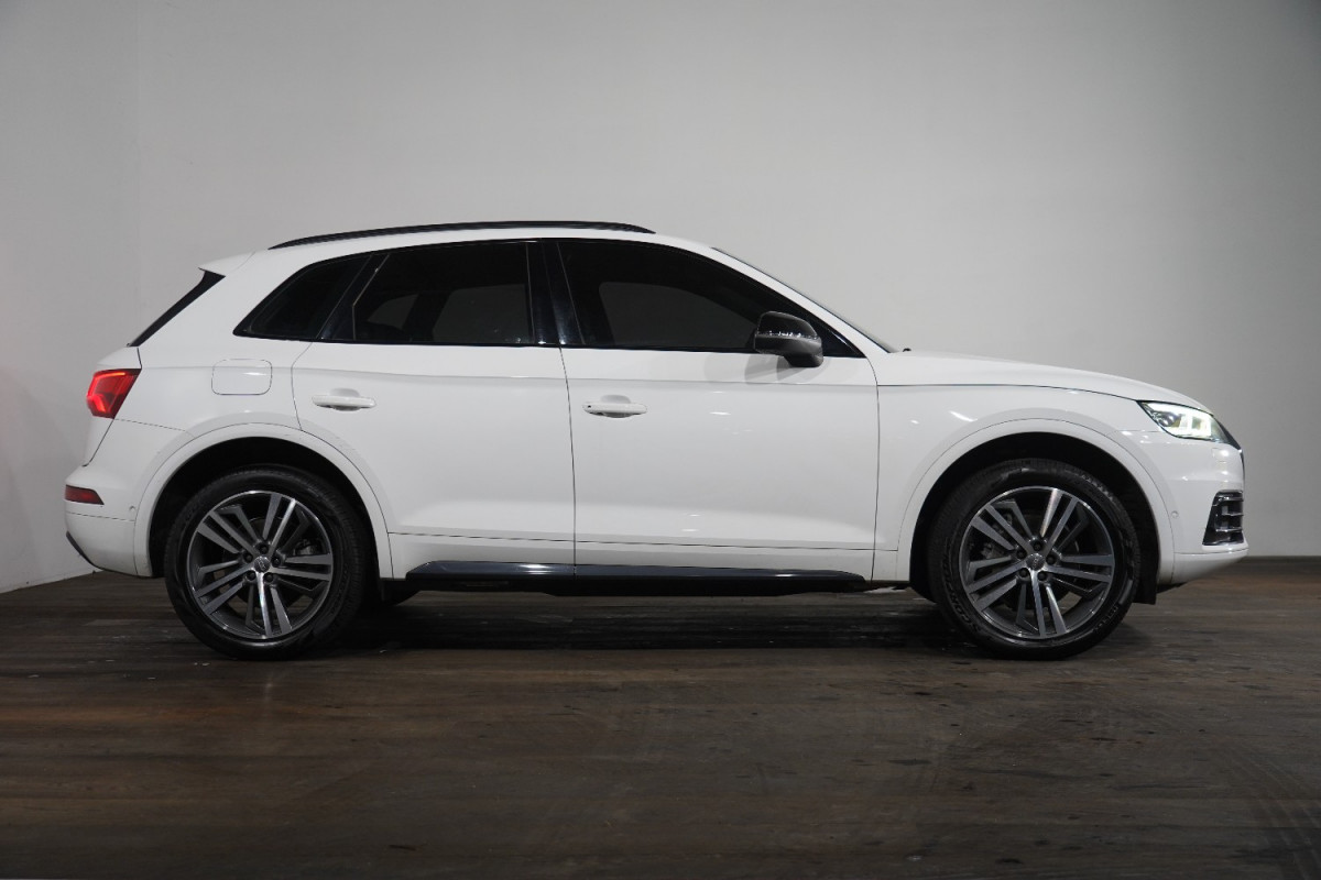 2019 Audi Q5 40 Tdi Quattro Sport SUV Image 4