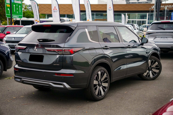 2025 Mitsubishi Outlander ZM Aspire SUV Image 2