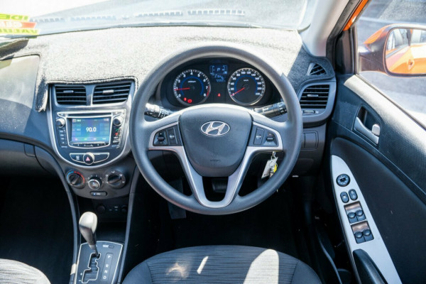 2015 MY16 Hyundai Accent RB3 Active Hatch Image 10