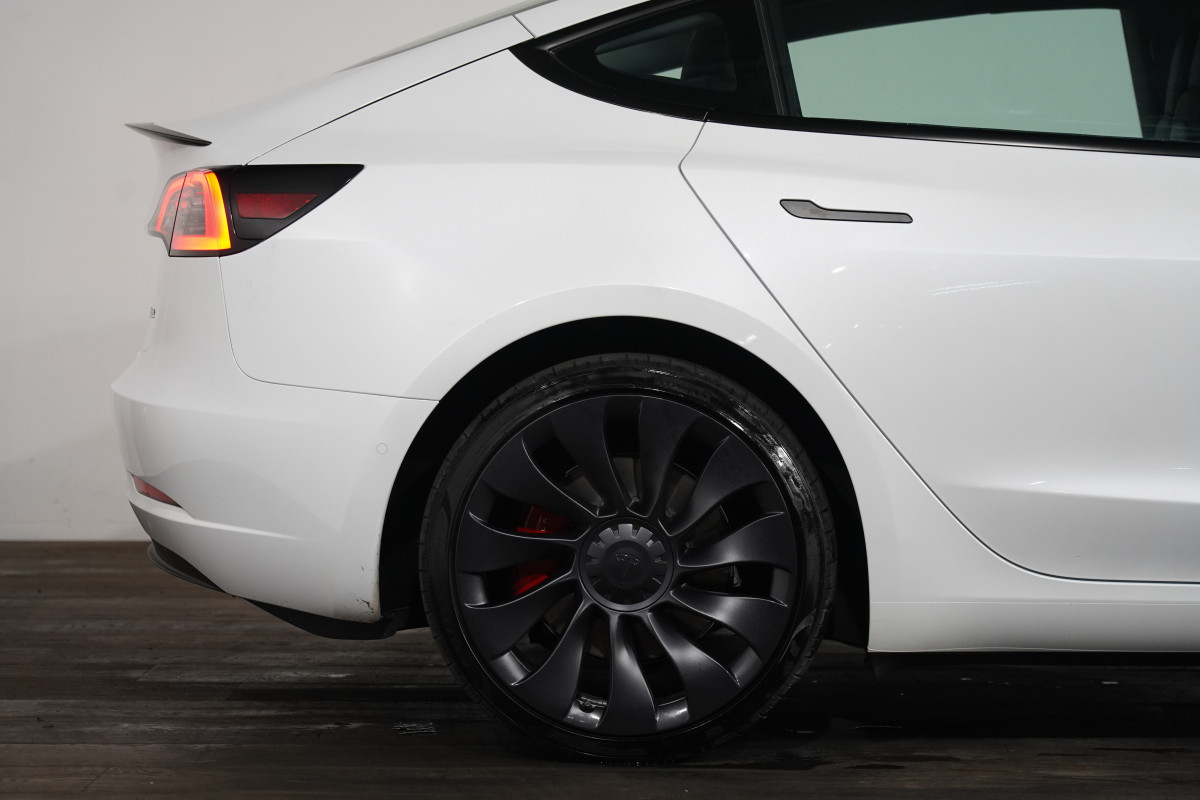 2022 Tesla Model 3 3 Performance Sedan Image 6