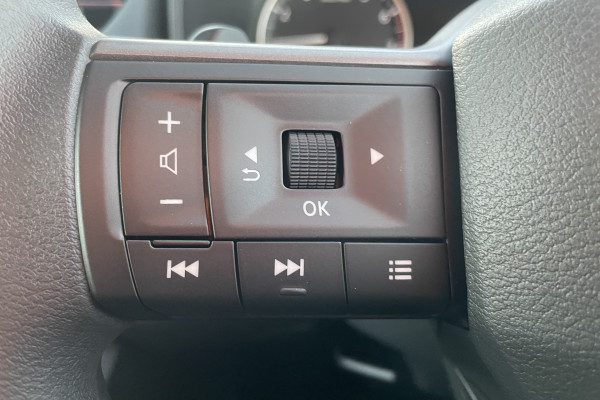 2026 Nissan X-Trail T33 ST SUV Image 17