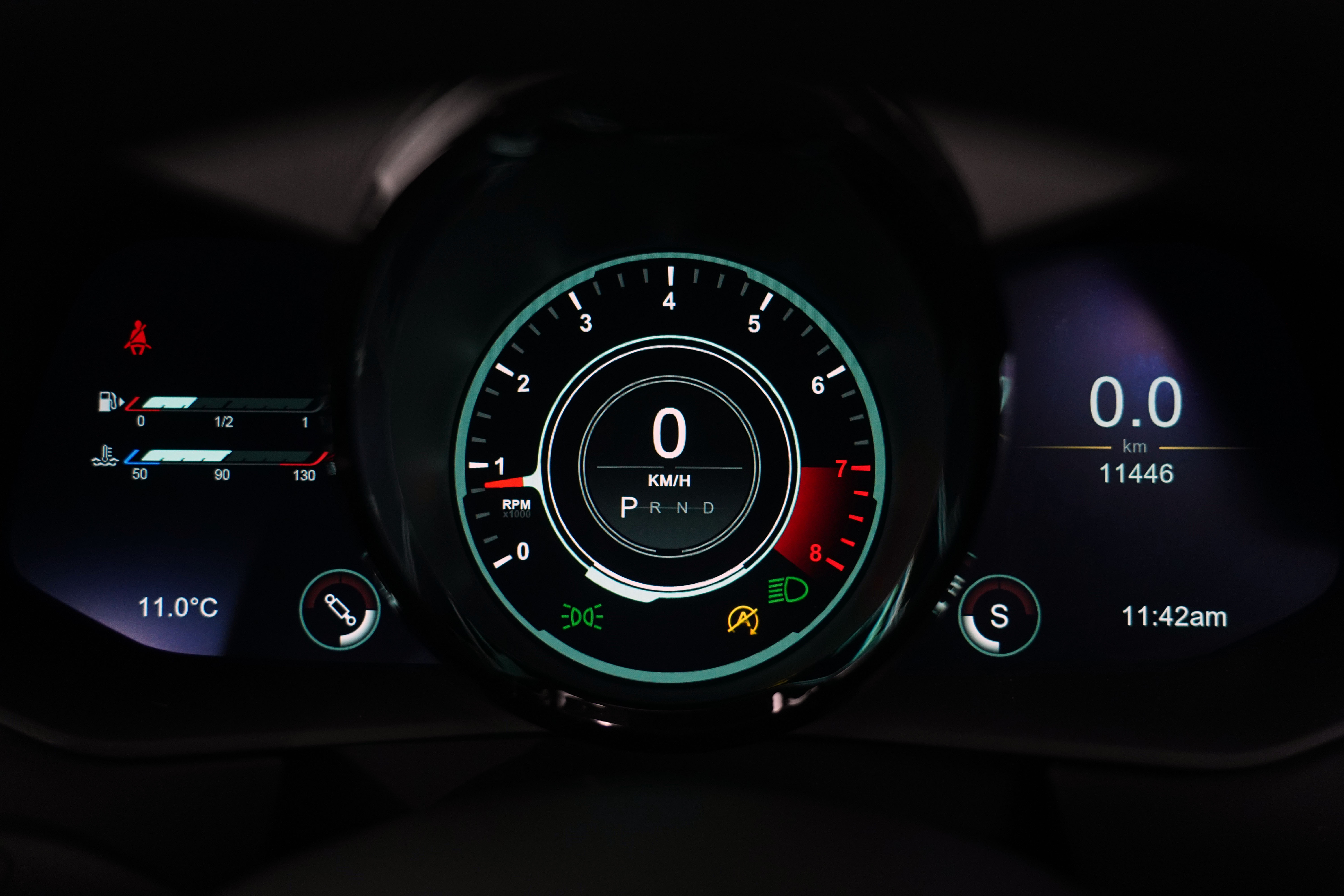 2022 Aston Martin Vantage  Coupe Image 31