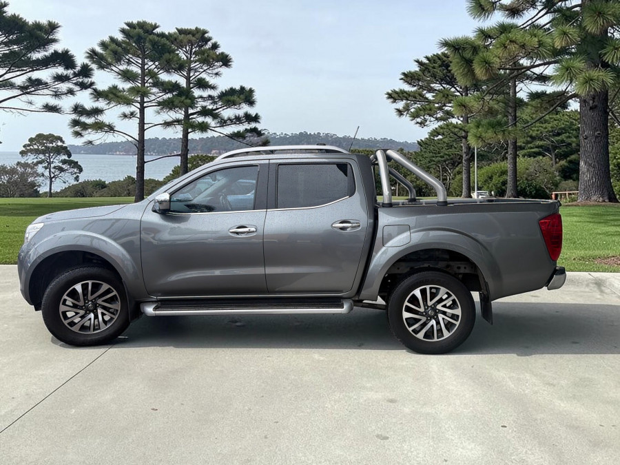 2018 Nissan Navara D23 Series 3 ST-X King Cab Pickup Image 4