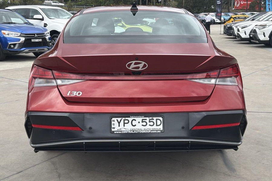 2024 Hyundai i30 CN7.V2 Elite Sedan Image 6