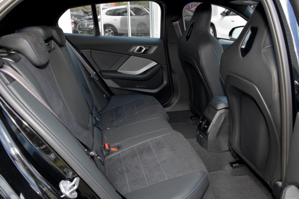 2025 BMW 1 Series F70 M135 xDrive Hatch image 5
