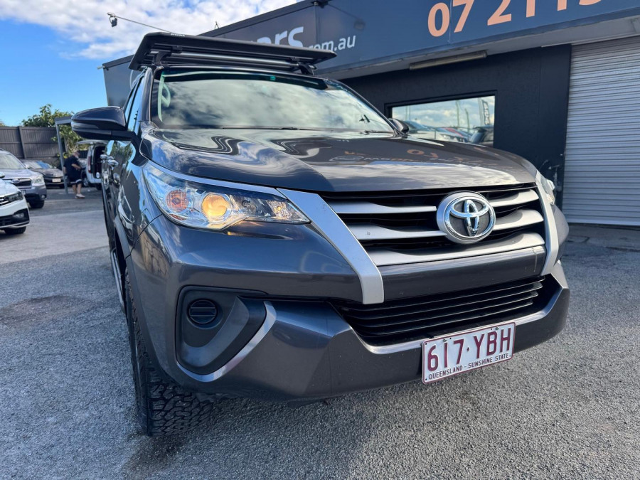 2018 Toyota Fortuner GUN156R GX SUV Image 2