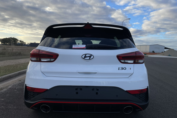 2026 MY25 Hyundai i30 PDe.V6 N Premium Hatch Image 7