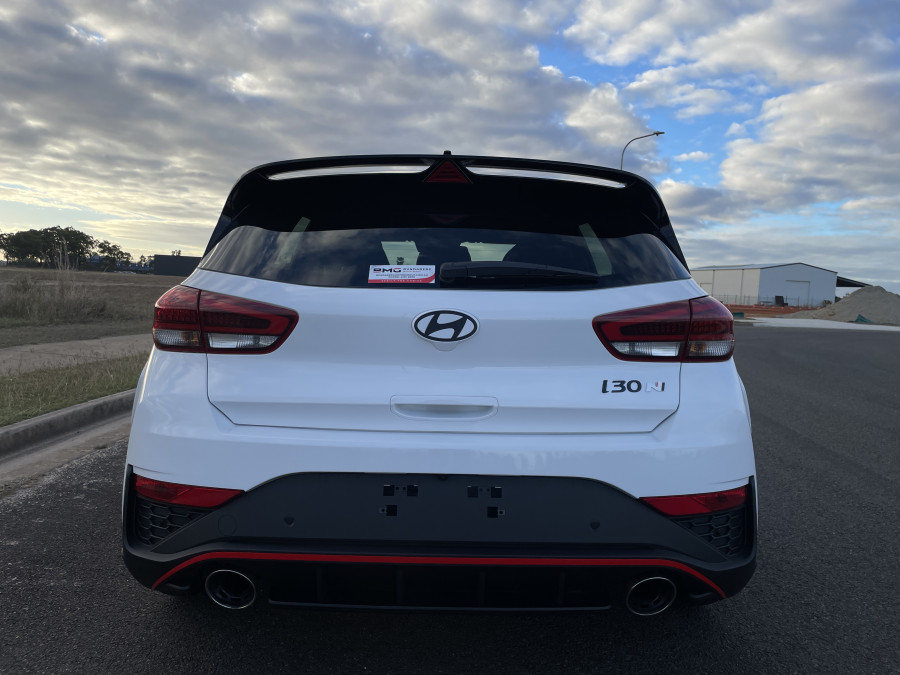 2026 MY25 Hyundai i30 PDe.V6 N Premium Hatch Image 7