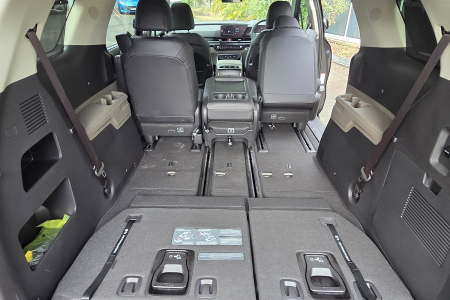 2024 MY25 Kia Carnival KA4 PE GT-Line HEV People Mover Image 14